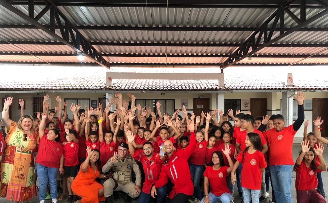 Projeto Bombeiro Mirim de Itarantim Bahia promoveu no último fim de semana.